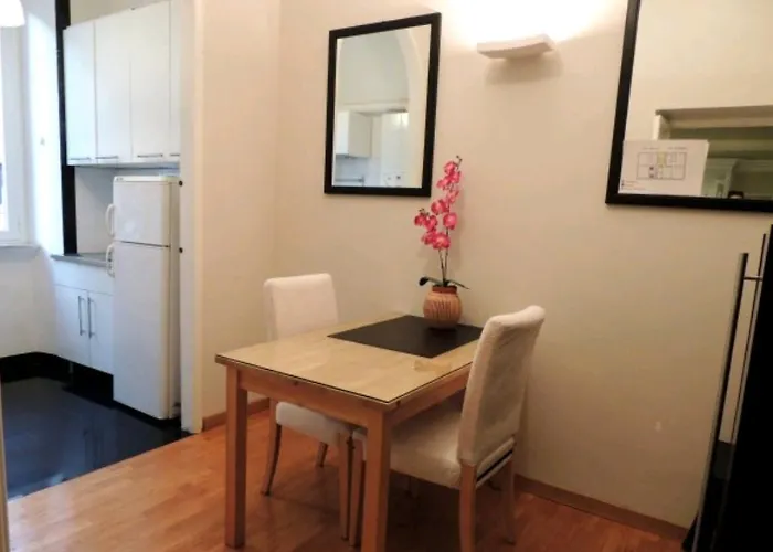 Testaccio Apartment 3